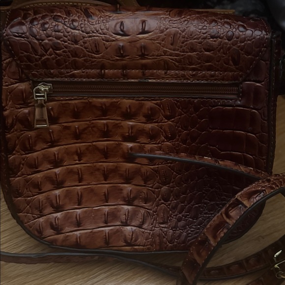 Brahmin Brown Crocodile Embossed Shoulder Bag - Picture 3 of 9